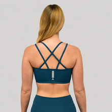 Cargar imagen en el visor de la galería, Short Top Cross
